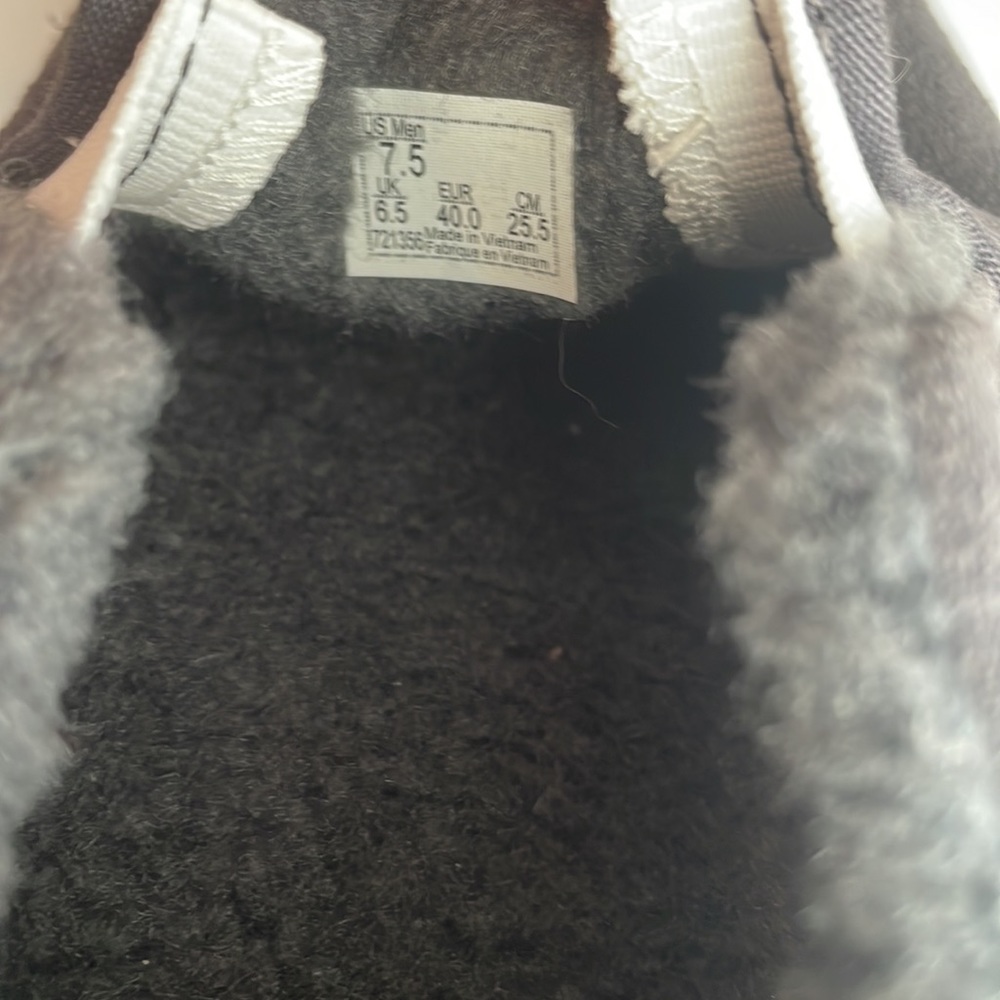 Vans Asher shoes slip on asphalt black suede Sherpa fur lined men size 7 1/2 7.5 - Picture 9 of 10
